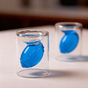 Tasse à thé en <span class=keywords><strong>verre</strong></span> à double paroi en borosilicate fait à la main en forme de rugby whisky liqueur vodka balle de golf <span class=keywords><strong>verre</strong></span> à bière football américain - Product Image 1
