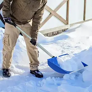 Función de empuje de nieve con bloqueo giratorio, pala de nieve portátil con mango de aluminio, venta al por mayor, pala de nieve de plástico para coche