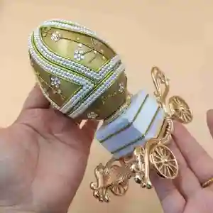 New Fashion Petal Egg Carving Carriage Music Box Color Customizable Handmade Crafts Decoration