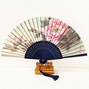 Ventiladores de Seda Mini Personalizados al por Mayor, Plegables a Mano, Estilo Arte Popular con Técnica Pintada, de Bambú Portátil para Decoración del Hogar - Product Image 4