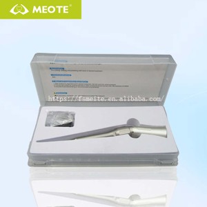 Manipolo Contrangolo Dentale con Turbina ad Aria, Tubo dell'Acqua Staccabile per Spray Esterno, Angolo di Piegatura 20 Gradi per Osteotomia - Product Image 1