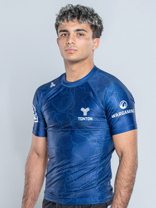 Camiseta <span class=keywords><strong>de</strong></span> Compresión Rash Guard Personalizada <span class=keywords><strong>de</strong></span> Fábrica Tontons, Tejido Elástico con Protección UPF50+ y Absorción <span class=keywords><strong>de</strong></span> Humedad <span class=keywords><strong>para</strong></span> Deportes Acuáticos y BJJ Jiu-Jitsu - Product Image 5