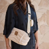 Sac à langer matelassé imperméable tendance, petit sac bandoulière, organisateur d'accessoires pour poussette, sac de rangement suspendu pour poussette