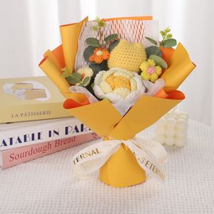 ขายส่งของขวัญวันแม่ ช่อดอกไม้ถักมือสุดสร้างสรรค์ ช่อดอกไม้โครเชต์แบบกำหนดเอง ดอกกุหลาบ - Product Image 2