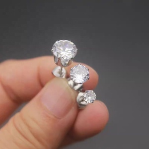 Orecchini a Perno <span class=keywords><strong>in</strong></span> <span class=keywords><strong>Titanio</strong></span> G23 Personalizzati all'Ingrosso con Chiusura a Farfalla e Zircone Trasparente Gioielli per il Corpo alla Moda - Product Image 2