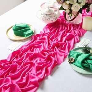 Chemin de table personnalisable en <span class=keywords><strong>gaze</strong></span> de soie de lait à motif uni, <span class=keywords><strong>double</strong></span> face, plissé, style nordique, pour mariage et fête - Product Image 1