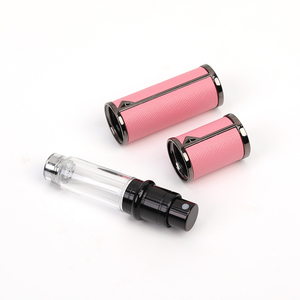 Atomiseur <span class=keywords><strong>de</strong></span> <span class=keywords><strong>parfum</strong></span> rechargeable certifié CE, mini-parfums en gros, flacon <span class=keywords><strong>de</strong></span> <span class=keywords><strong>parfum</strong></span> <span class=keywords><strong>de</strong></span> luxe personnalisé, Cologne pour hommes - Product Image 3