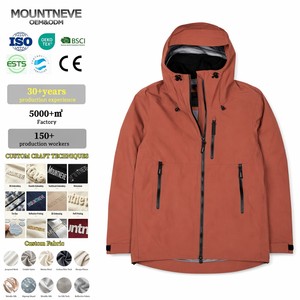 Veste imperméable coupe-vent respirante à coque rigide personnalisée, capuche réglable, fermeture éclair YKK, veste de pluie avec poche poitrine, poignets à velcro - Product Image 1