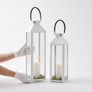 Lanternes à bougies en métal blanc de grande taille avec poignées en cuir pour la décoration de Noël à la maison - Product Image 4