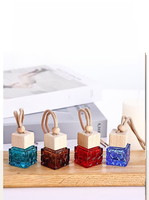 Diffuseur d'huiles essentielles en verre carré Milanya 8 ml, aromathérapie, désodorisant pour voiture et maison, flacon de parfum, clips, design moderne, non toxique