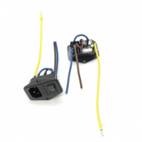 Module d'entrée IEC320 C14 à 3 broches avec fusible 10A, interrupteur et prise d'alimentation mâle avec faisceau de câbles