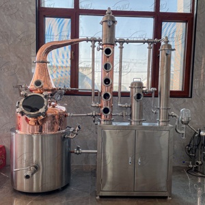 Cuivre Acier Inoxydable 150L Spiritueux Distillateur Colonne 4 Couches Still <span class=keywords><strong>Gin</strong></span> Panier Whisky Brandy Rhum Équipement y compris Réservoir <span class=keywords><strong>De</strong></span> Stockage - Product Image 1
