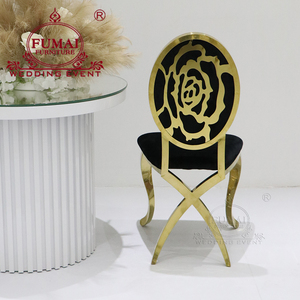 เก้าอี้โลหะสีทองรุ่น Rose Back หุ้มเบาะสีดำ สำหรับงานแต่งงานในโรงแรม - Product Image 5