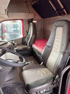Camión Tractor Volvo FH LHD de <span class=keywords><strong>Segunda</strong></span> <span class=keywords><strong>Mano</strong></span> con Cabina Grande y Confortable para Remolque de Contenedores y Transporte Internacional de Larga Distancia - Product Image 6