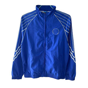 Conjunto de Ropa Deportiva Personalizada de Alta Calidad para Hombre, Chaqueta Cortavientos Impermeable Estilo París, 100% Poliéster, Ligero y Ecológico - Product Image 3