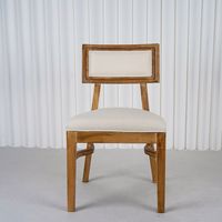 Chaise Louis moderne en bois d'hévéa avec dossier rembourré et design KD pour événements intérieurs/extérieurs, mariages et banquets