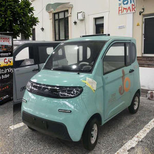 سيارة كهربائية لكبار السن موديل 2025 صينية الصنع بتصميم مغلق، آمنة وسهلة القيادة للتنقل اليومي بسرعات منخفضة، مع نظام تدفئة وتكييف من علامة GGMA التجارية - Product Image 3