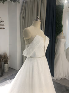 Abito da Sposa MQW01861 con Scollo a V, Linea ad A, Pizzo Glitterato, Colore Avorio, Elegante per Cerimonie Nuziali - Product Image 3