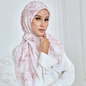 Venta caliente Tudung Premium algodón gasa estampado árabe islámico musulmán para mujer Foulards bufandas y chales Hijabs mujeres musulmanas - Product Image 2