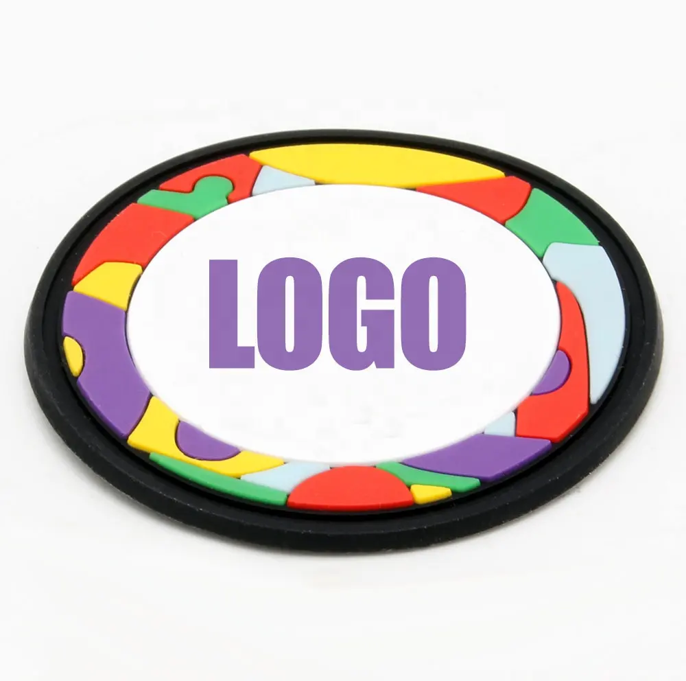 Marchio eco-friendly personalizzato goffrato in Silicone morbido etichetta 3d Silicone Patch trasferimento di calore in PVC personalizzato Patch in gomma per abbigliamento