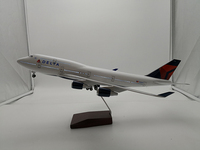 Modèle d'avion en résine réaliste, cadeau d'affaires, avion, avion à LED, Boeing 747, Delta Airlines, 1/150