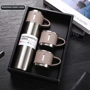 Hoge Kwaliteit 500Ml Roestvrijstalen Thermosfles Beker Beker Zakelijke Hippe Koffie Vacuüm Fles Gift Set Met 3 Deksels