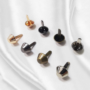 Rivets décoratifs 12x6mm pour base de sac, à deux pattes, en fer et acier inoxydable de haute qualité, collection Printemps 2024 - Product Image 3