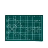 Tapete de Corte Autoadhesivo de PVC Verde de 3 Capas y 3mm de Grosor, Tamaños A1 A2 A3 A4 A5, con Aspecto Moderno y Duradero