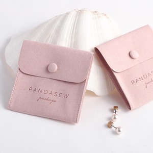 PandaSew - Bolsa de Joyería Personalizada con Logotipo Impreso, de Microfibra Suave, Tipo Gamuza Sintética, con Botón, para Anillos, Pendientes y Joyas - Product Image 4