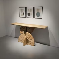Table console d'entrée en bois massif de luxe léger Idao, table de bar, table de fin de scène de porte d'entrée, table console d'entrée