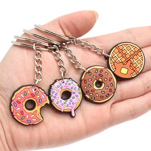 XH-438 2023 <span class=keywords><strong>Porte</strong></span>-clés en caoutchouc souple en forme de beignets Dunkin Doughnut Mochi - Product Image 2