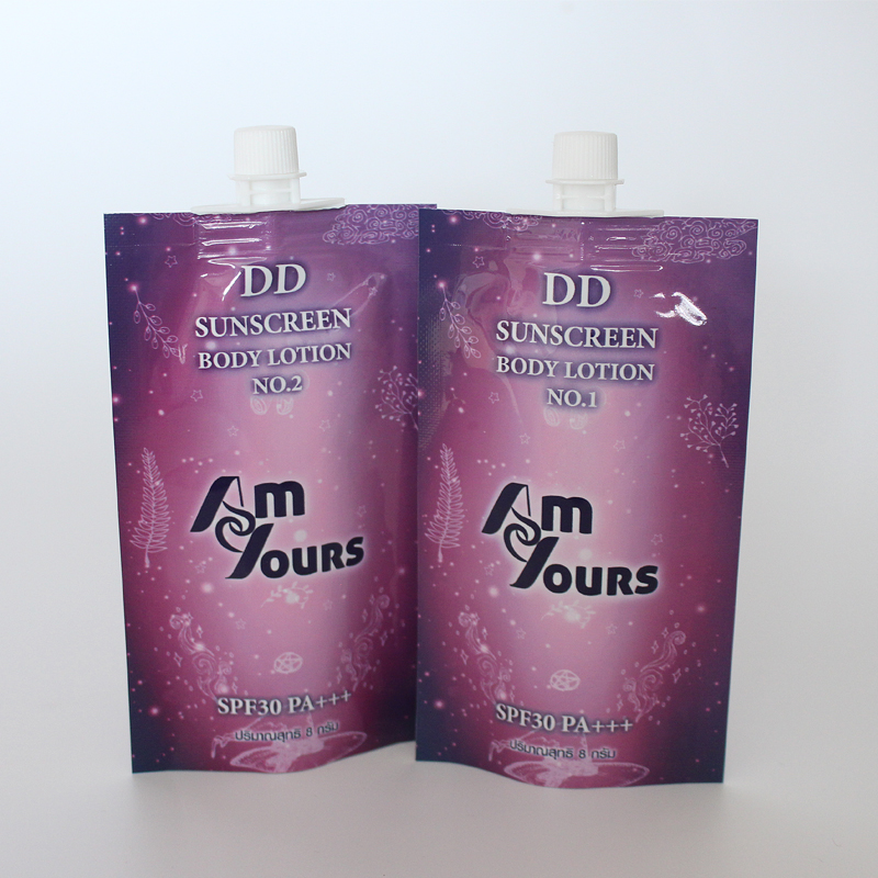 Lotion spout pouch