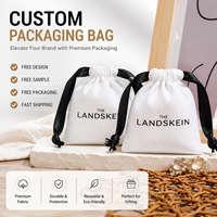Pochette en coton sergé blanc imprimée sur mesure avec logo cœur, ruban noir, petit sac cadeau pour les faveurs de mariage