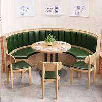 Ensemble de table et de chaises de restaurant en bois massif, personnalisable et durable, pour restauration rapide, pizzeria, hôtel, cantine