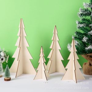 Ensemble d'ornements de Noël en bois à suspendre pour la décoration de table des fêtes - Product Image 3