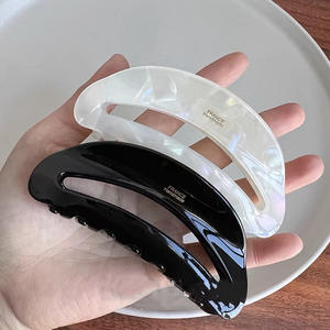 Pince à cheveux élégante personnalisée pour femme, en acétate, semi-circulaire, ajourée, grande pince requin, accessoire de coiffure moderne et tendance - Product Image 2