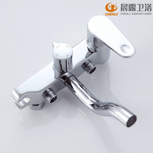 Juego de ducha con cabezal de ducha de mano, cuatro configuraciones de velocidad, pulverizador de lluvia, burbujas de masaje, pulverizador de agua automático, forma redonda - Product Image 4