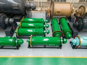 Molino de bolas de cilindro largo tipo tubo 1200x4500 para arena de sílice, cuarzo, dolomita, yeso, molienda de polvo de piedra caliza a buen precio - Product Image 4