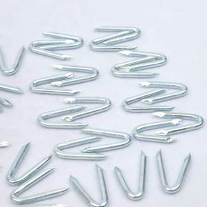 Agrafes de clôture galvanisées en forme de U pour clôtures en maille sécurisées, agrafes anti-rouille pour clôtures - Product Image 2