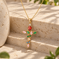 ARNAN Pendentif Croix Irrégulière en Laiton Plaqué Or 18K avec Zircon, Chaîne de Lèvre, Bijou Unique et Tendance, Accessoire de Mode Unisexe, Cadeau