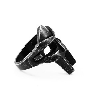 Anello per casco da soldato in acciaio SS8-515R anello da uomo in acciaio inossidabile punk con teschio in argento antico - Product Image 3