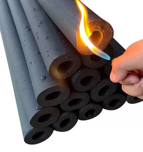 Tube d'isolation en caoutchouc de qualité B1, ignifuge, en mousse à cellules fermées, étanche et résistant à l'humidité, faible conductivité thermique, ODM - Product Image 2