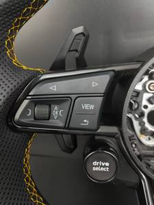 Volante Sportivo RS in Alcantara e Pelle Traforata con Cuciture e Indicatore Superiore Compatibile con <span class=keywords><strong>Audi</strong></span> A3/A4/A5/A6/A7/RS3/RS4/RS5/<span class=keywords><strong>RS6</strong></span>/RS7/R8 - Product Image 5
