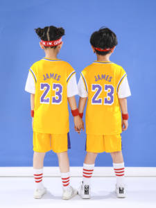 Conjunto <span class=keywords><strong>de</strong></span> <span class=keywords><strong>camiseta</strong></span> <span class=keywords><strong>de</strong></span> baloncesto para niños <span class=keywords><strong>de</strong></span> dos piezas falsas James Durant Curry <span class=keywords><strong>Doncic</strong></span>, camisetas <span class=keywords><strong>de</strong></span> dos piezas <span class=keywords><strong>de</strong></span> entrenamiento <span class=keywords><strong>de</strong></span> baloncesto para niños - Product Image 3