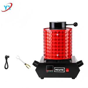 <span class=keywords><strong>Alta</strong></span> <span class=keywords><strong>Temperatura</strong></span> 1600 ° <span class=keywords><strong>Horno</strong></span> de Inducción para Fundición de Metales 1500W 220V con Cubierta Protectora Roja Antiescaldaduras para Fundir Oro, Plata y Latón - Product Image 1