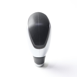 <span class=keywords><strong>Pommeau</strong></span> <span class=keywords><strong>de</strong></span> levier <span class=keywords><strong>de</strong></span> <span class=keywords><strong>vitesse</strong></span> pour Peugeot <span class=keywords><strong>3008</strong></span>, levier <span class=keywords><strong>de</strong></span> <span class=keywords><strong>vitesse</strong></span> automatique - Product Image 2