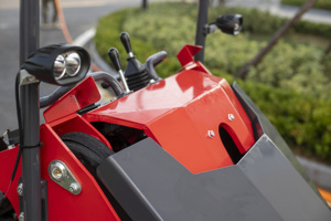 Chargeuse compacte spécifiques aux jardins pour la <span class=keywords><strong>tonte</strong></span>, le creusement et l'aménagement paysager - Product Image 4