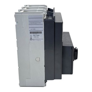 Interruptor de Corte de Carga 1SDA062032R1 Tmax T7 1000A para PLC - Product Image 1