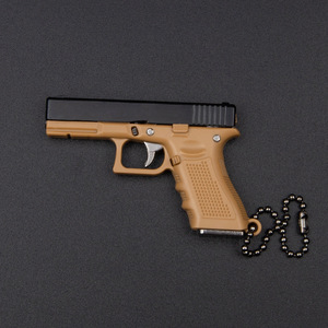 Модель игрушечного пистолета 1:3, брелок-пистолет с выбросом гильз, металлический игрушечный револьвер, безопасный для мальчиков, подарок, сборка и разборка - Product Image 3