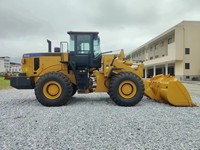 ORIEMAC 653D/SEM653D 5-Tonnen-Radlader mit Dieselmotor, 2,6-5,5 m³ Schaufelkapazität und Wüstenreifen